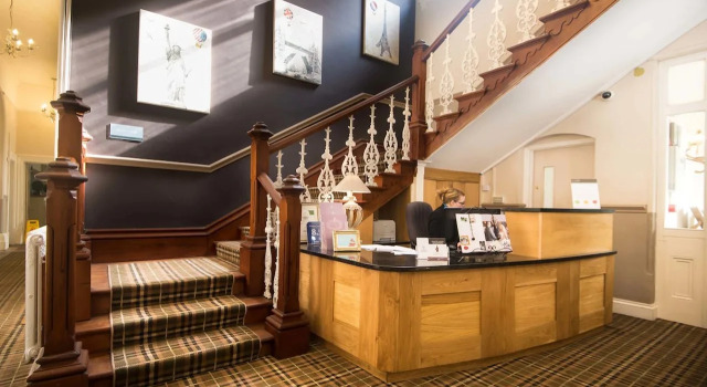St Andrews Town Hotel, Book Hotel Billige hoteller i Gloucestershire