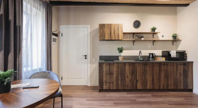 Студия Colonel Suites & Apartments