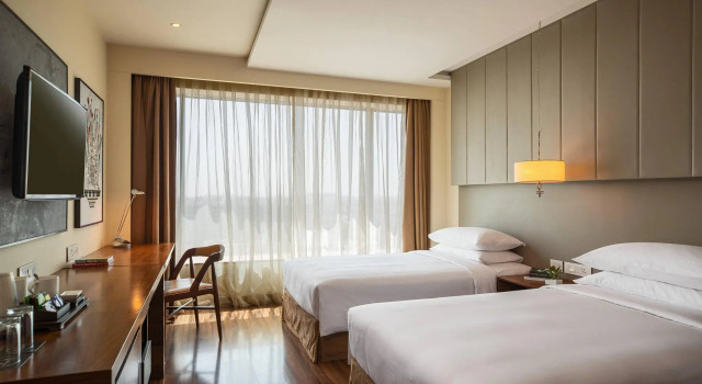 Двухместный номер Superior Renaissance Ahmedabad Hotel