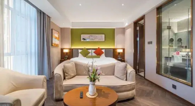 Двухместный люкс Deluxe Shenyang Olympic Sports Center Manxin Hotel
