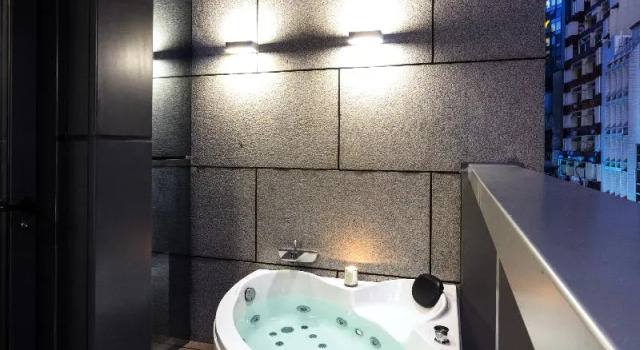 Номер Standard с балконом AKVO Hotel