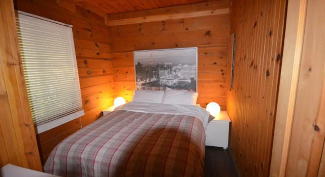 8 acres au centre de Tremblant/Internet 1000mb/sec, Rezervasyon Otel Mont-Tremblant Village 