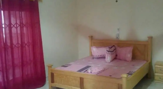 Camera Standard Nyaboa Hotel