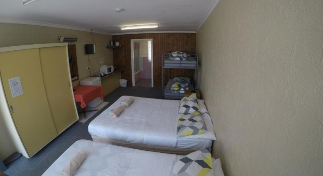 Семейный номер Standard Turn-in Motel