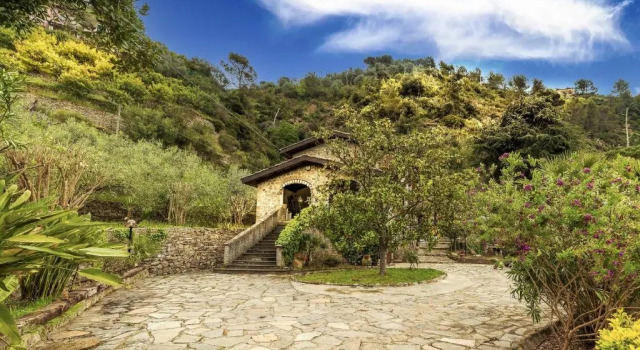 Agriturismo dalla Mimmi, Buchen Sie Hotel Dolceacqua Ligurien