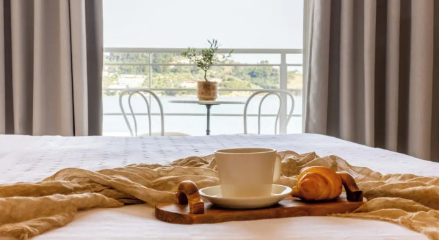 Люкс с видом на воду Casa Blue Marine, Philian Collection