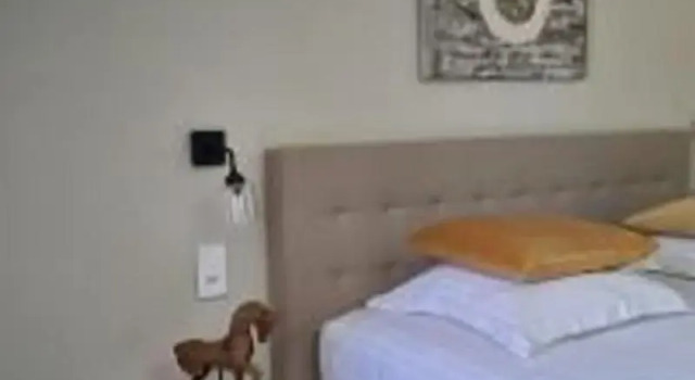 Номер Comfort Hôtel Le Chantilly