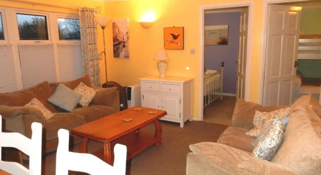 Sheena's Dartmouth Chalets