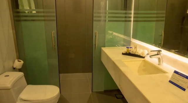 Вилла с 2 комнатами Swiss Luxury Villas