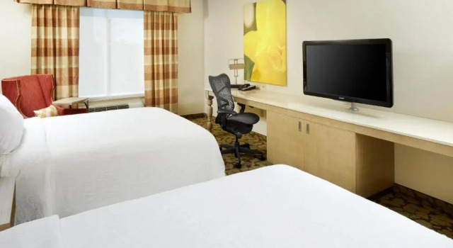 Двухместный номер Hilton Garden Inn Savannah Midtown