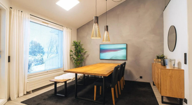 Arctic Loft Rovaniemi, Забронировать Отель Рованиеми Лапландия, рядом с Институт Сантаспорт