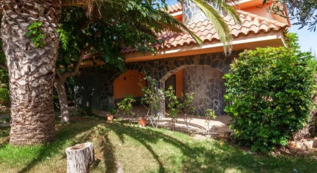 Villa Zaida, Забронировать Вилла Отели El Baix Ebre с бассейном, Бассейн
