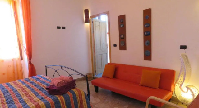 Standard Doppel Zimmer mit Balkon Orgosolo B&B