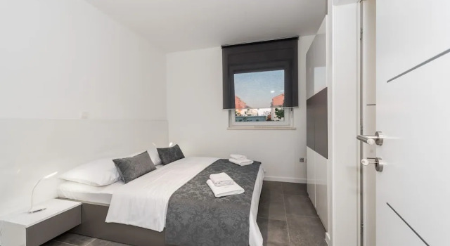 Апартаменты Deluxe Villa Magnifica apartments with pool