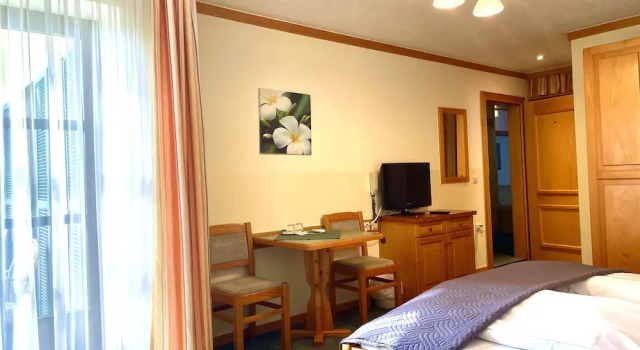 Двухместный номер Comfort с балконом Pension Thermenland