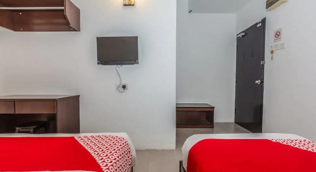 Трёхместный номер Standard Hash House Hotel