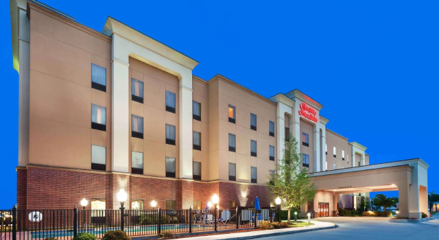 Четырёхместный номер Standard Hampton Inn & Suites Morgan City