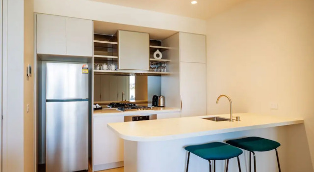 Апартаменты Premier с 2 комнатами с балконом The Marker Apartments Melbourne