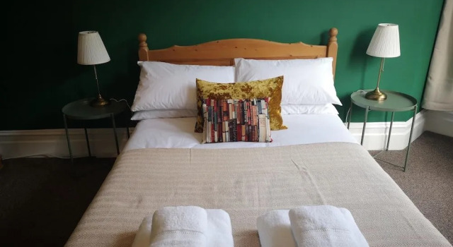 Bouverie Escape Folkestone, Buchen Sie Hotel Folkestone Kent