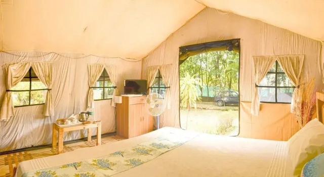Corbett Hills Resort