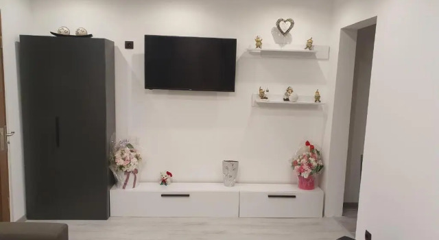 Апартаменты Apartament Ella ,wifi inclus la Straja ,Lupeni !
