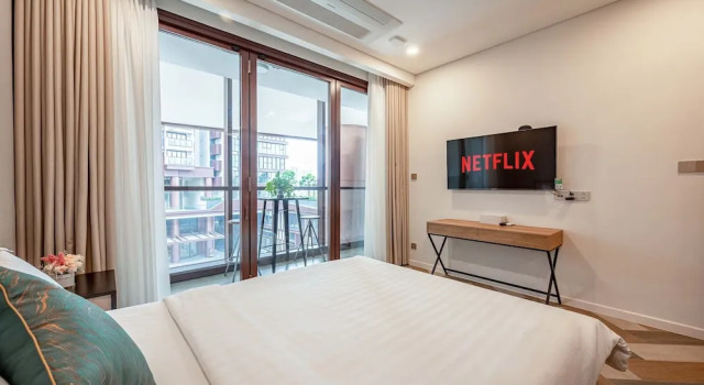 Апартаменты Deluxe с 2 комнатами с балконом и с видом на город The Galleria Residence-ANGIA Hospitality
