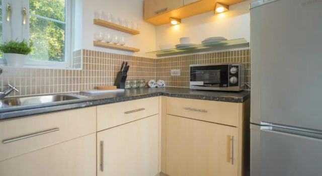 Апартаменты Rowsby Court - Stylish Apartment with Private Parking