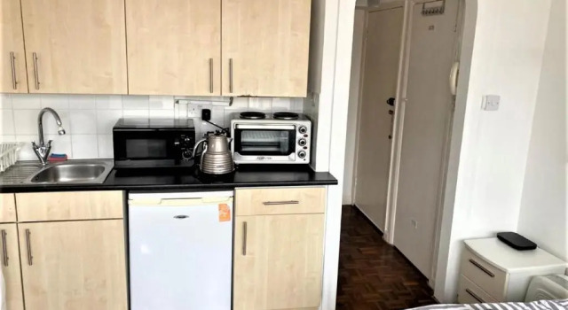 Апартаменты Bright & Modern Studio flat in Paddington - Zone 1