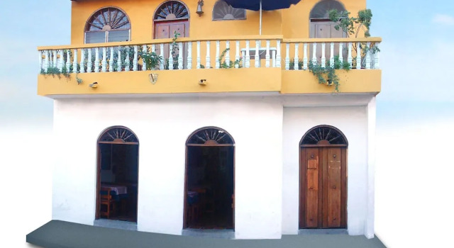 Casa Vieja