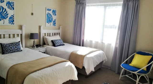 Двухместный люкс Dolphin Inn Blouberg