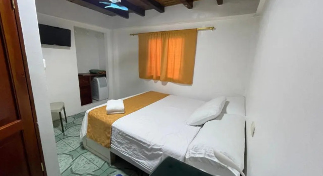 Номер Standard La Casa Naranja Hostal