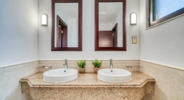 Коттедж Exclusive 6BR Palm Villa w Private Pool and Beach