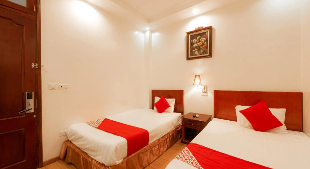 Двухместный номер Standard OYO 472 Lenka Hotel
