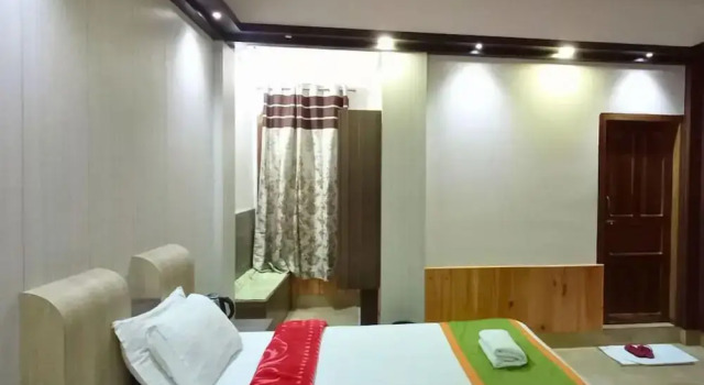 Luxo quarto Ziro Palace Inn