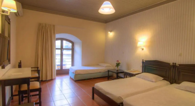 Трёхместный номер Standard Fortezza Hotel