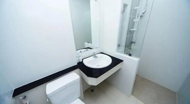 Одноместный люкс с балконом Central Place Serviced Apartment