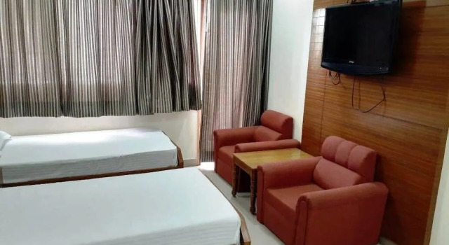 Hotel Ganga Azure