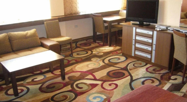 City Hotel, Rezervovat Hotel Hotely v Stara Zagora s parkováním, Parkování