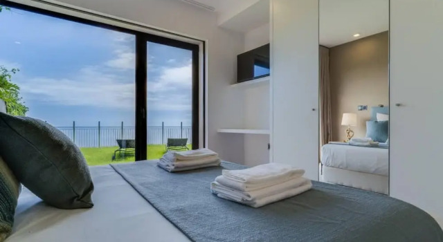 Mango in Funchal With 2 Bedrooms and 2 Bathrooms, Rezerwuj Hotel Hotele w Funchal z parkingiem, Parking