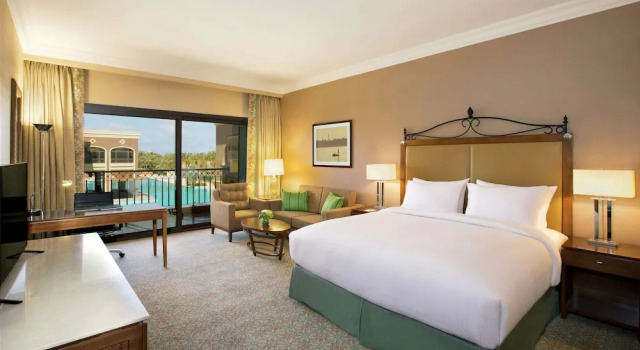 Двухместный номер Executive с балконом Hilton Alexandria Kings Ranch Hotel