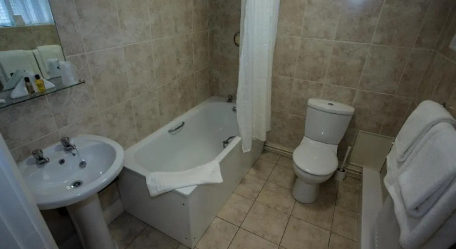 Одноместный номер Standard Deanwater Hotel