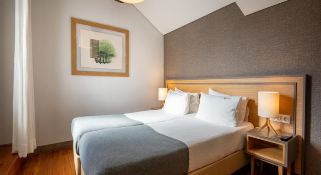 Номер Economy Santa Catarina FLH Suites