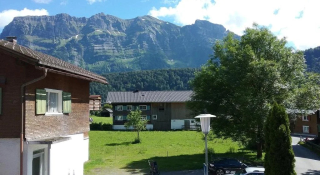 Haus Elisabeth, Book Hotel Hoteller i Vorarlberg med parkering, Parkering