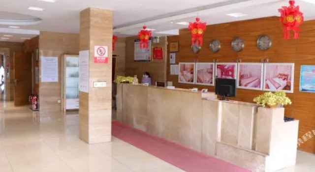 Jiatai Chain Hotel Dandonghuanghai Market Store, Varaa Hotelli Dandong Liaoning