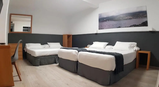 Четырёхместный номер Standard Hotel del Mar Vigo
