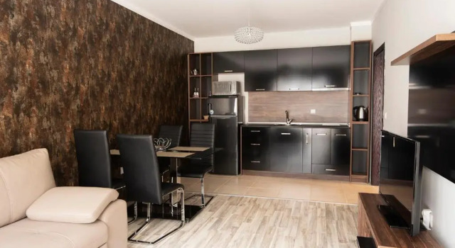 Апартаменты Green Paradise Deluxe Apartments