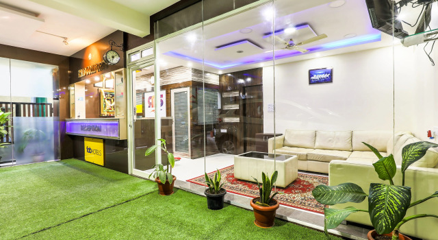 FabHotel RMS Comforts - Nr Yeshwantpur Railway Station, Забронировать Отель Отели штата Карнатаки с парковкой, Парковка