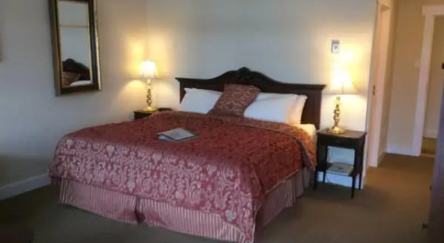 The Water's Edge Inn & Gallery, Rezervovat Hotel Baddeck Cabot Trail