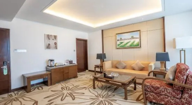 Люкс Deluxe Yangpu Guest House