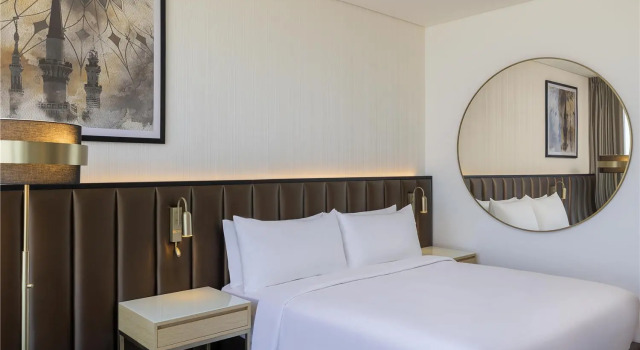 Номер Standard с видом на город DoubleTree by Hilton Madinah Gate